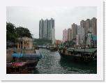 DSCN0112 * Pier and ferry to Lantau. * 2560 x 1920 * (883KB)